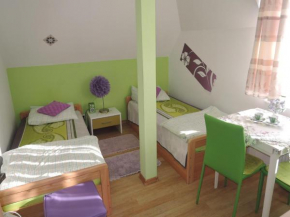 Comfortable studio for 2 people by the sea